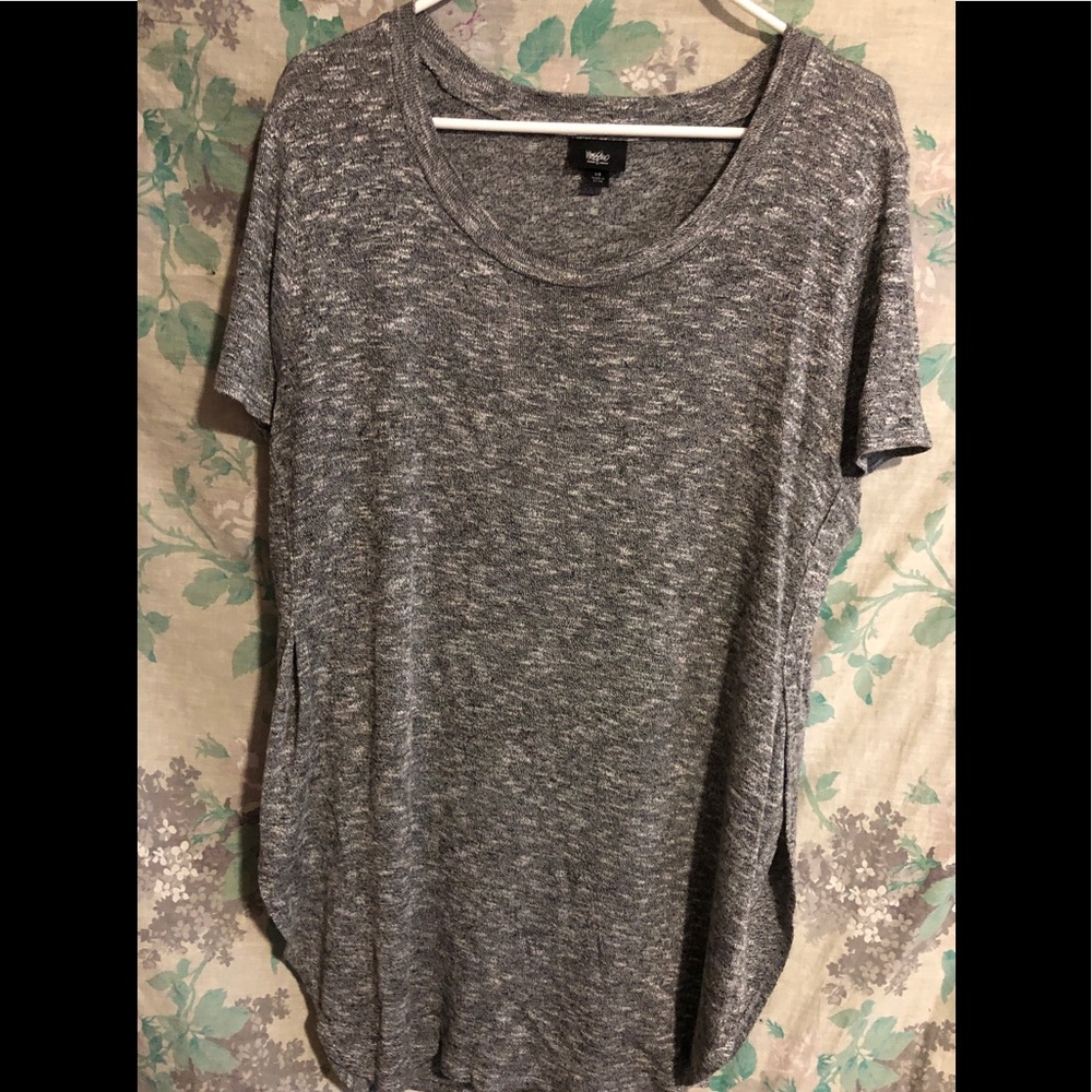 Tunic top by Mossimo size Large.